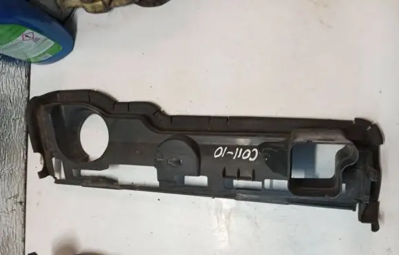 Volvo V70 Intercooler air guide/duct channel 31294099