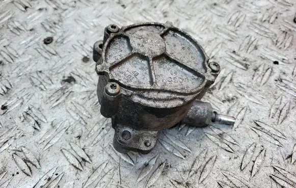 Peugeot 407 Vacuum pump D1651B