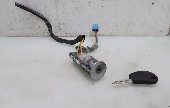 Citroen Xsara Ignition lock