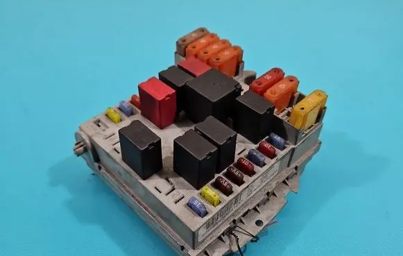 Alfa Romeo 159 Fuse box set 60689045 IMPRK1456582
