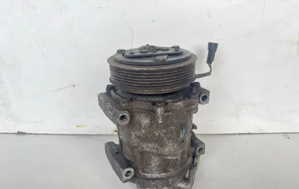Mazda 3 I Air conditioning (A/C) compressor (pump) 3M5H19D629SB