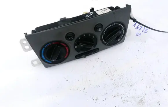 Mazda Premacy Climate control unit