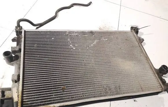 Coolant radiator