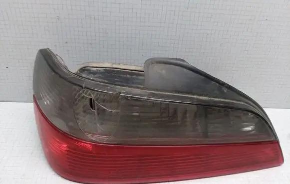 Peugeot 406 Rear/tail lights VALEO2255G