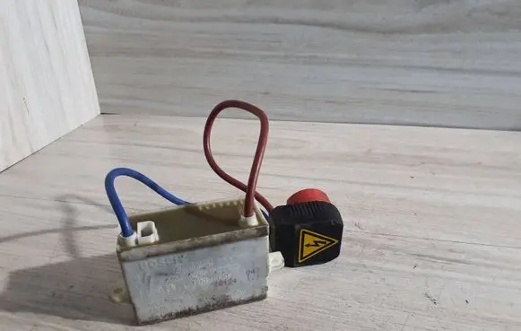 Xenon control unit/module