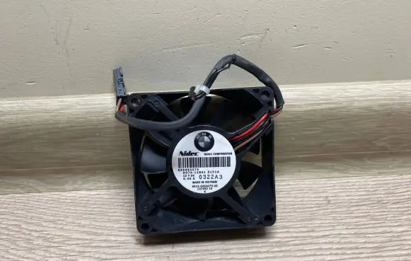 BMW 7 F01 F02 F03 F04 Engine control unit/module fan 6983075 AX6983075 65156983075