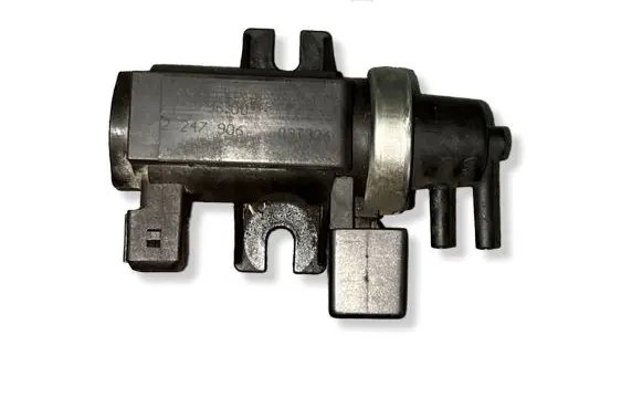 BMW X5 E53 Turbo solenoid valve 2247906