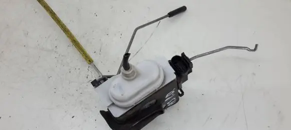 Audi A3 S3 8L Front door lock