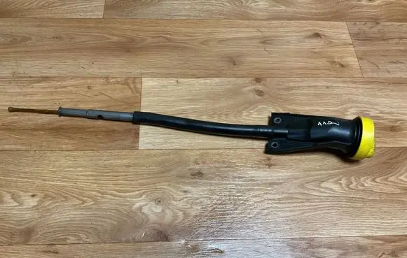 Renault Megane III Oil level dip stick 8200722806