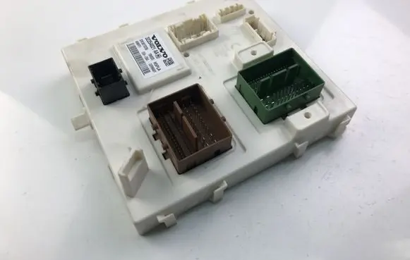 Volvo S90, V90 Other control units/modules 32254021AA