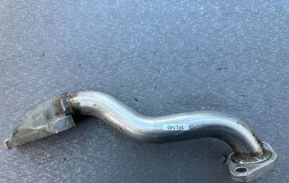 Nissan Patrol Y61 EGR valve line/pipe/hose 14725VC300
