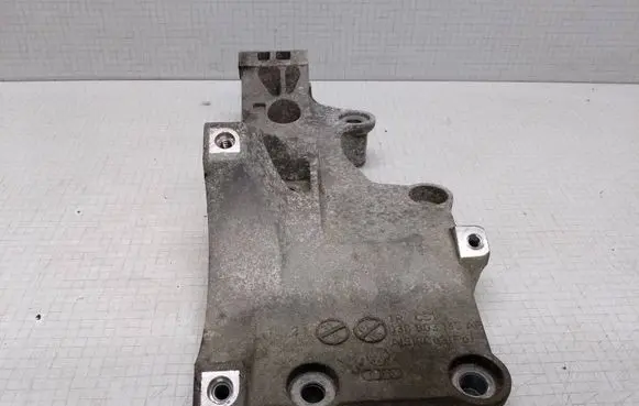 Volkswagen Touran I Generator/alternator bracket 038903143AP
