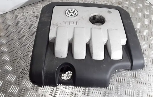 Volkswagen Golf Plus Engine cover (trim) 03G103925BP