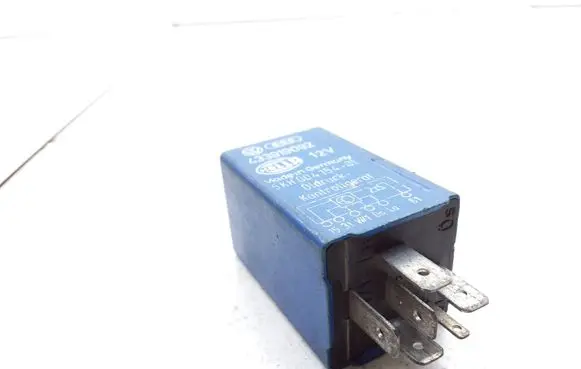 Audi 100 200 5000 C3 Hazard warning light relay 433919082