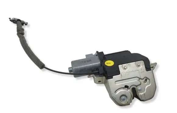 Porsche Cayenne (92A) Tailgate/trunk/boot lock/catch/latch 7P5827505
