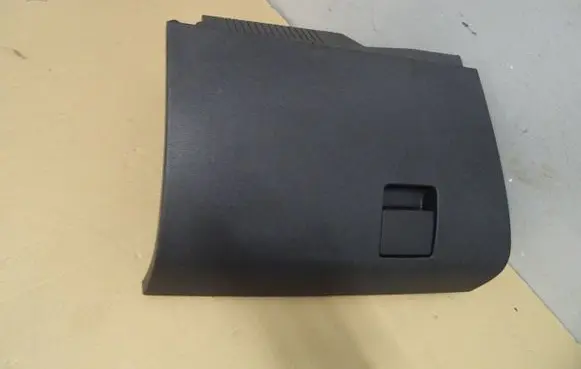 Opel Astra H Glove box 13191459 50047