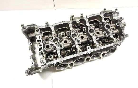 Mercedes-Benz C AMG W205 Engine head R1770163500 R177016
