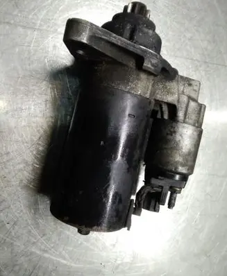 Volkswagen Sharan Starter motor 1005831311