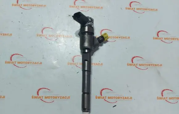 Opel Combo D Fuel injector 0986435204