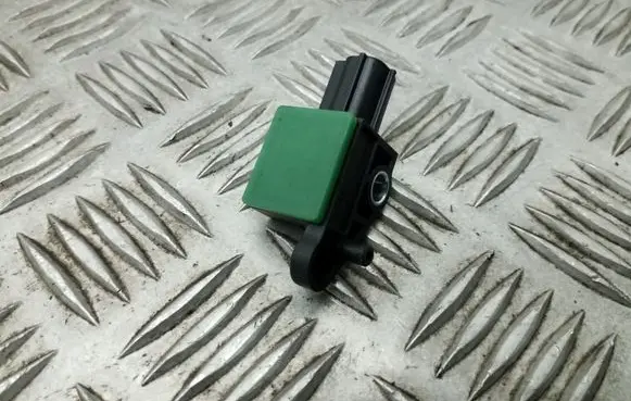 Volkswagen Tiguan Airbag deployment crash/impact sensor 5N0959351B