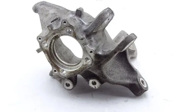 BMW 5 F10 F11 Stub axle 4058098