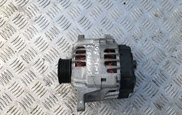 KIA Sportage Generator/alternator 373002B600 2609780 135V110A