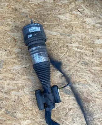 Mercedes-Benz GLC C253 Front shock absorber/damper A2533200801