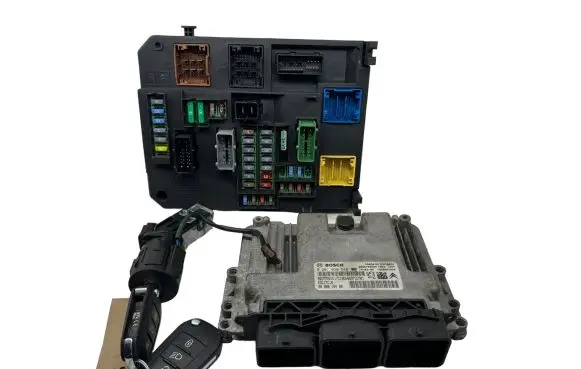 Peugeot 308 Engine ECU kit and lock set 9808016480 9666729580 0281030548