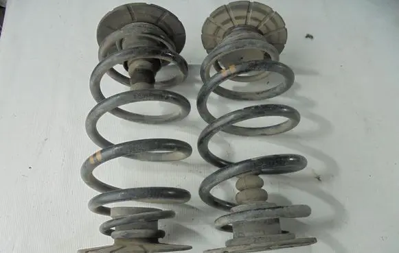 Mercedes-Benz Vito Viano W447 Rear coil spring