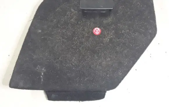 Volkswagen Golf IV Trunk/boot trim cover C950399H12