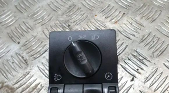 Light switch