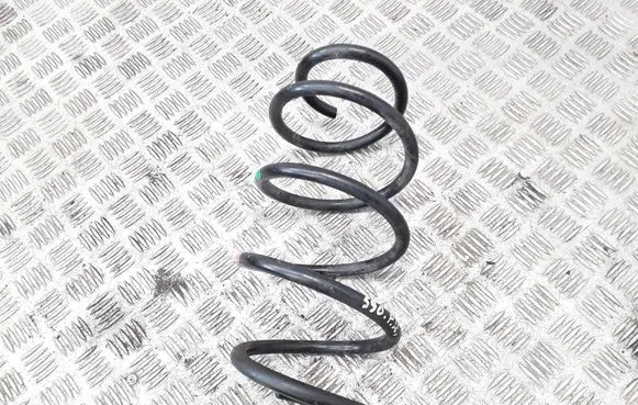 Nissan Qashqai Front coil spring