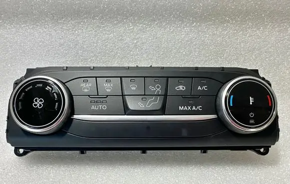 Ford Fiesta Climate control unit M1BT18C612AC 08070172 900268645005