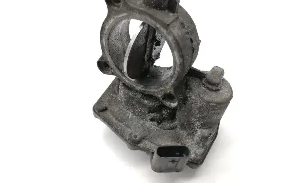 Toyota Verso-S Throttle valve 10378517