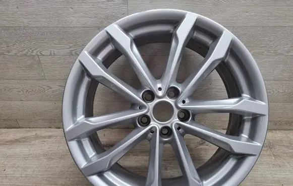 BMW X3 G01 R19 alloy rim 6877325