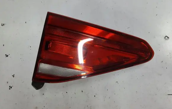Volkswagen Touran III Tailgate rear/tail lights 5TA945093D