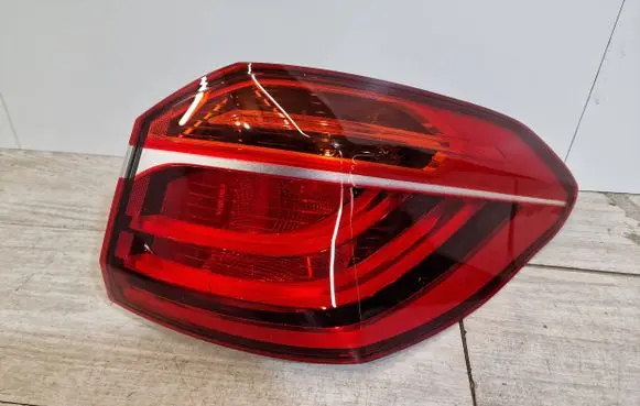 BMW 2 F46 Rear/tail lights 7491348