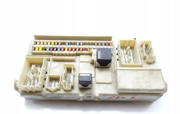 Volvo C70 Fuse module 31268178