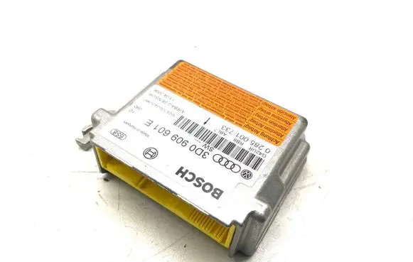 Volkswagen Touareg I Airbag control unit/module 3D0909601E 0285001733
