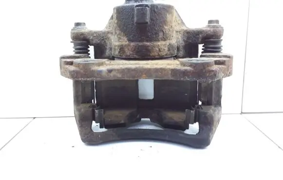 Nissan Primera Front brake caliper 25961