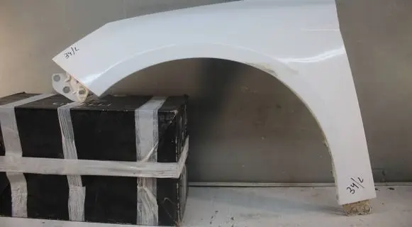 Ford Focus Fender mounting bracket