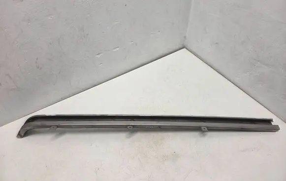 Volkswagen Transporter - Caravelle T5 Sliding door middle rail 7H1843871AD