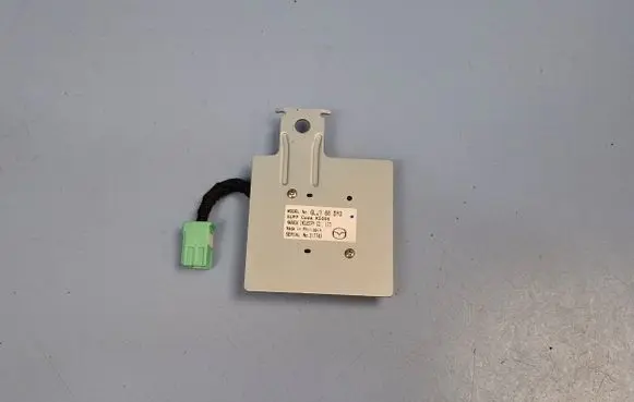 Mazda CX-5 Aerial antenna amplifier GLJ166DY0