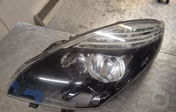 Renault Scenic III - Grand scenic III Headlight/headlamp 260600023R