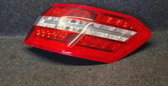 Mercedes-Benz E W212 Rear/tail lights A2129060658