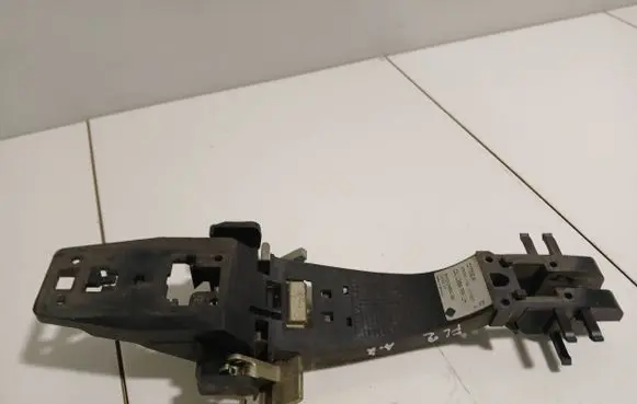 Land Rover Freelander 2 - LR2 Rear door exterior handle/bracket 976761102 6H5224995BH