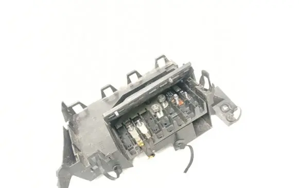 Ford Mondeo MK V Fuse module HG9T14A301AA