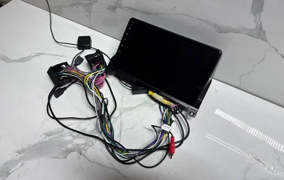 Mercedes-Benz C W204 Radio/CD/DVD/GPS head unit