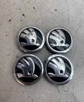 Skoda Octavia Mk4 Original wheel cap 5E0601151