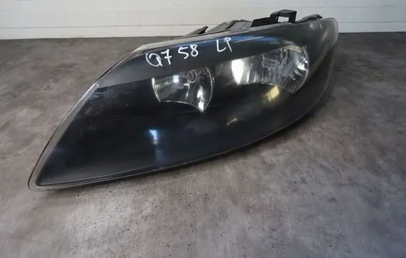 Audi Q7 4L Headlight/headlamp